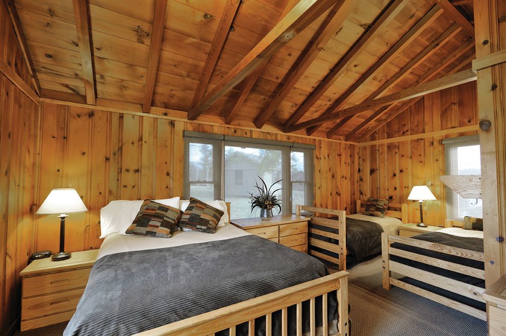 Hueston Woods Lodge And Conference Center College Corner Eksteriør bilde